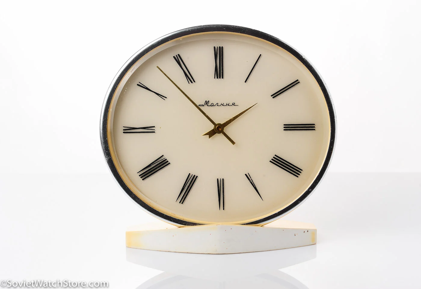 Molnija vintage mechanical table clock