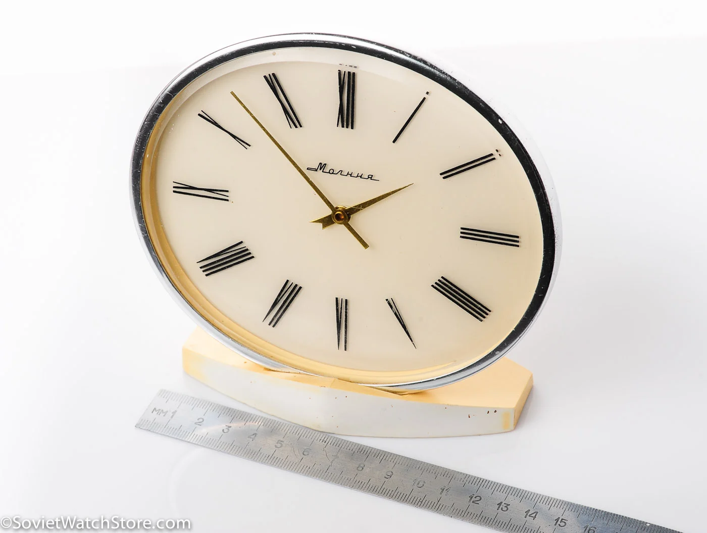watch Molnija clock 2913-068