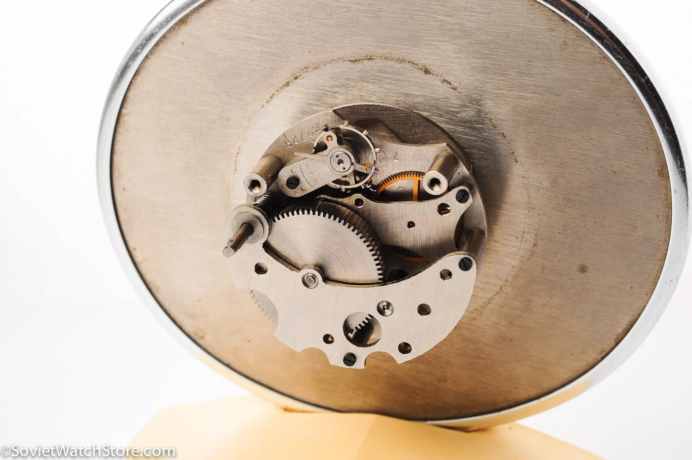 Molnija vintage mechanical table clock