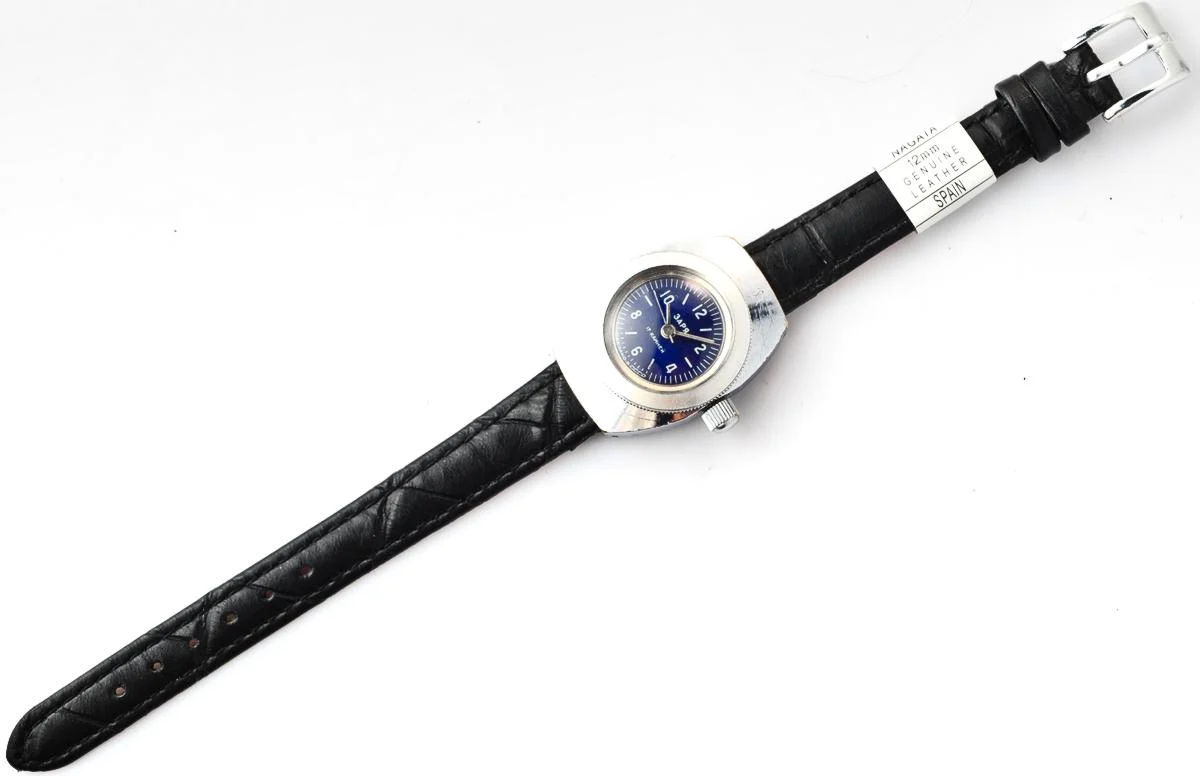 Zaria-Amphibian - vintage Soviet mechanical watch for ladies