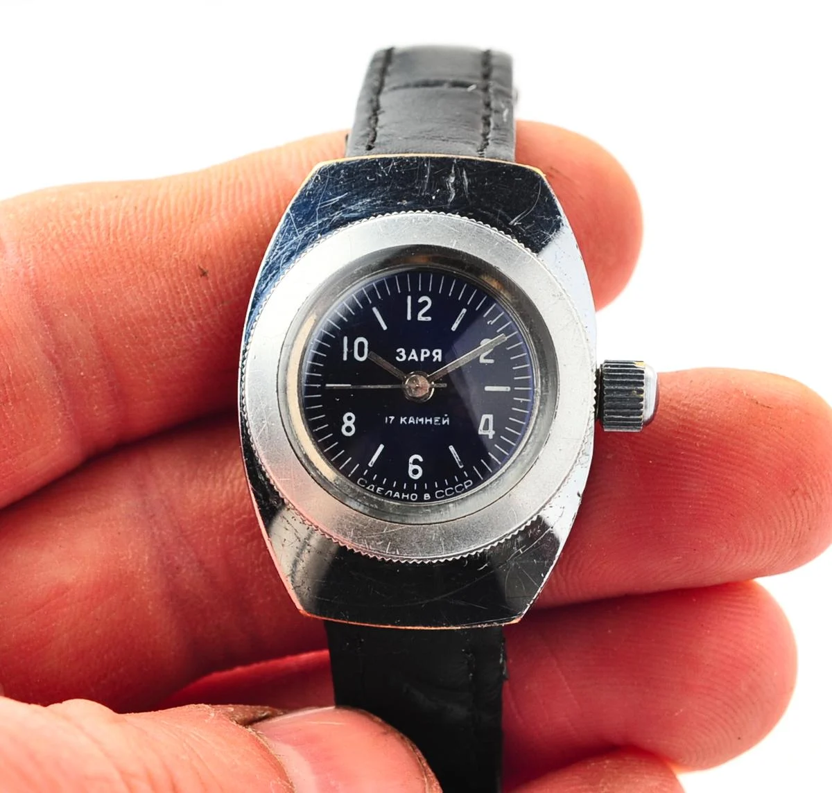 Zaria-Amphibian - vintage Soviet mechanical watch for ladies