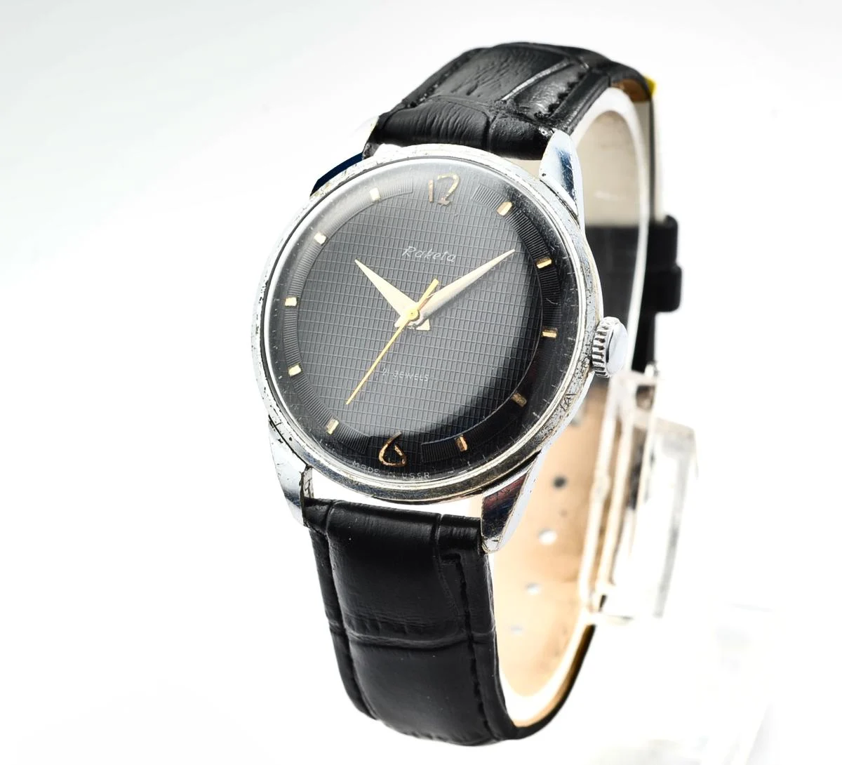 Vintage Soviet mechanical Raketa with textured dial
