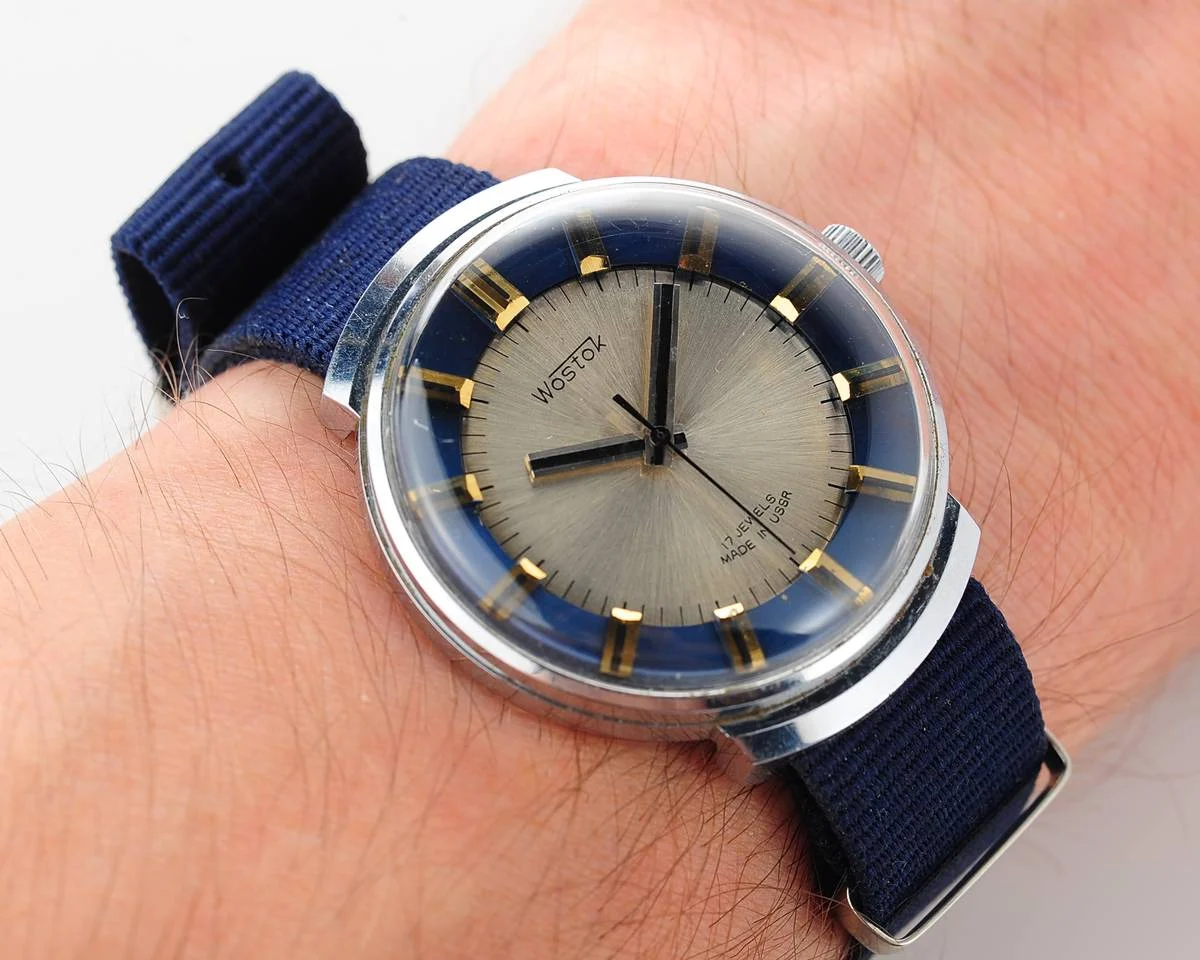 watch Wostok blue ring dial 4956-0046