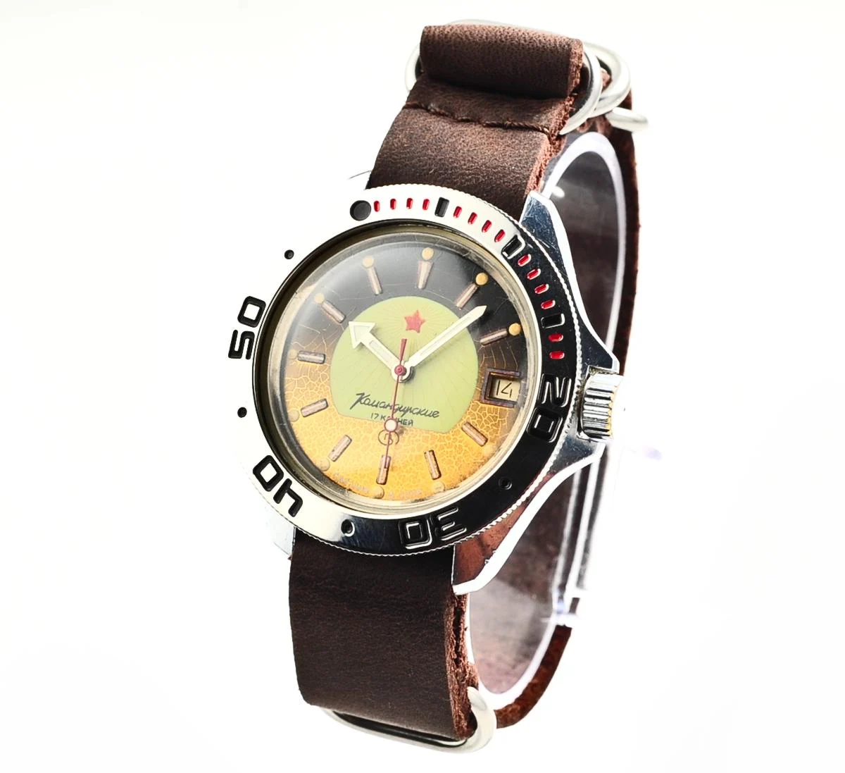 Komandirskie mechanical watch with genuine leather NATO strap