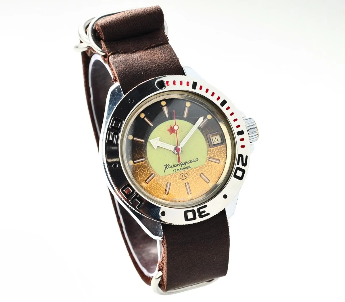 Komandirskie mechanical watch with genuine leather NATO strap