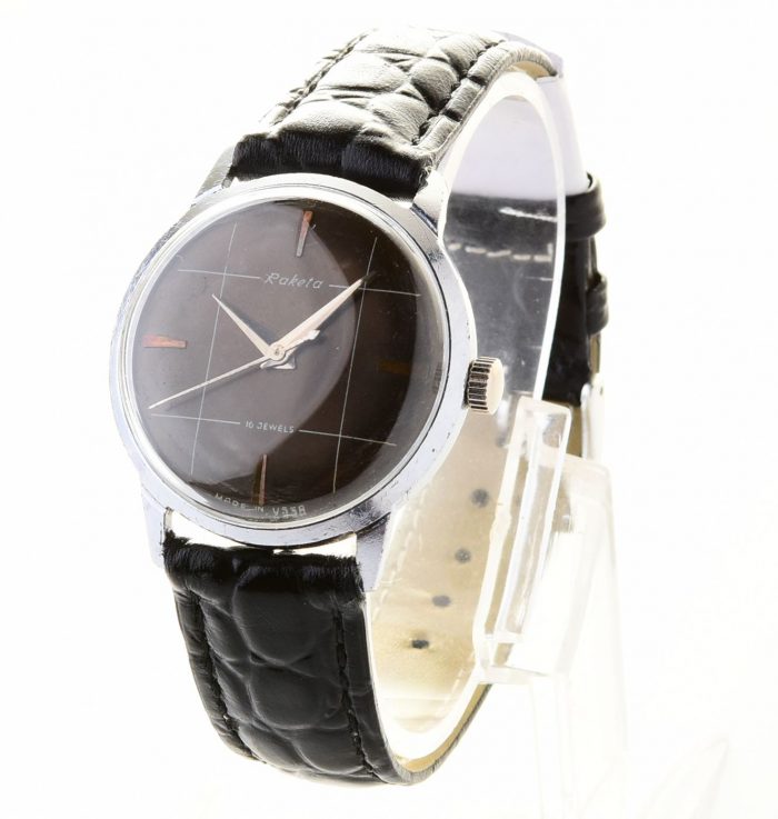 Vintage mechanical RAKETA watch