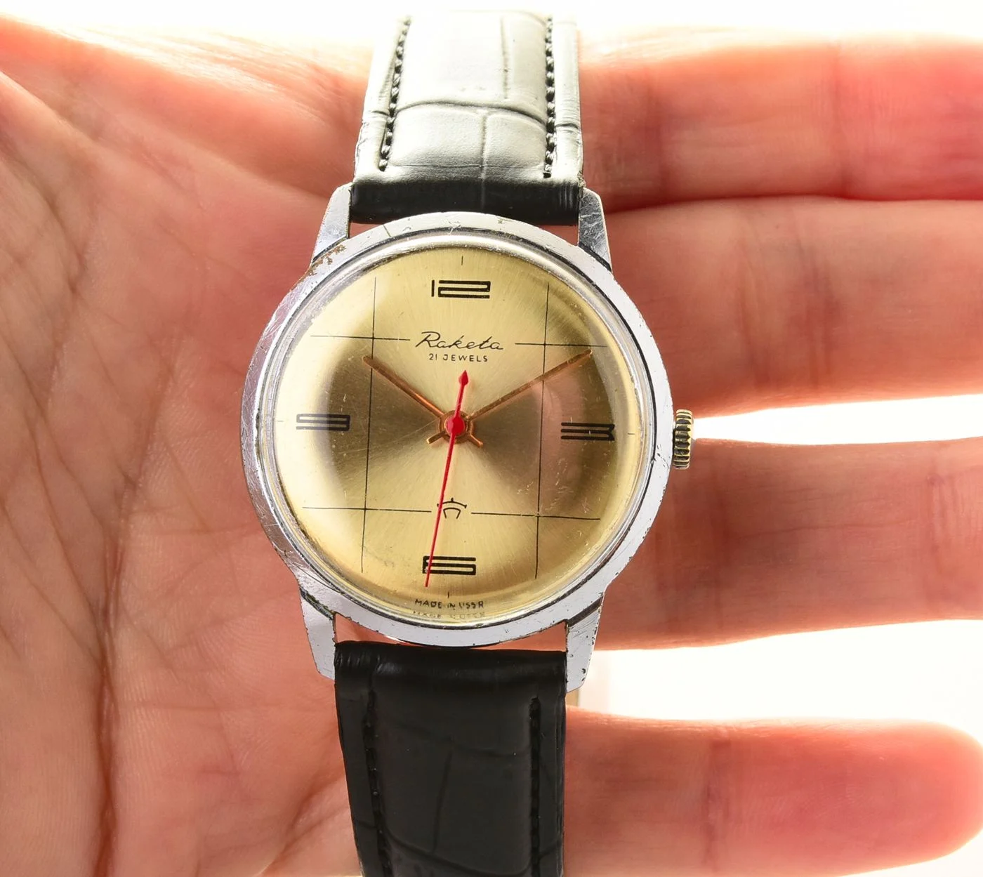 Vintage mechanical Raketa watch