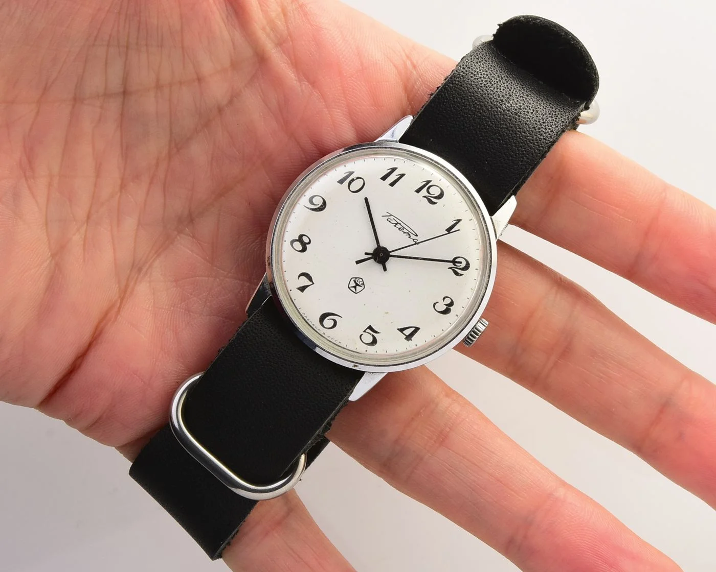 Soviet Raketa elegant vintage wristwatch with genuine leather NATO strap