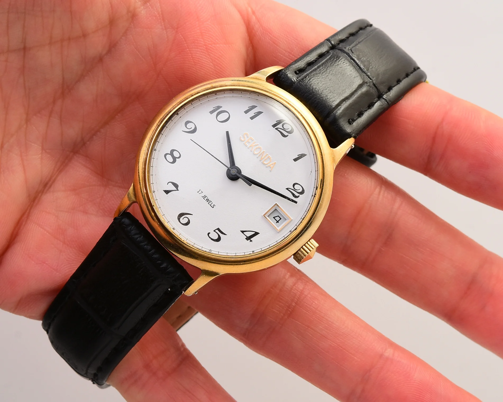 Soviet vintage Sekonda wrist watch