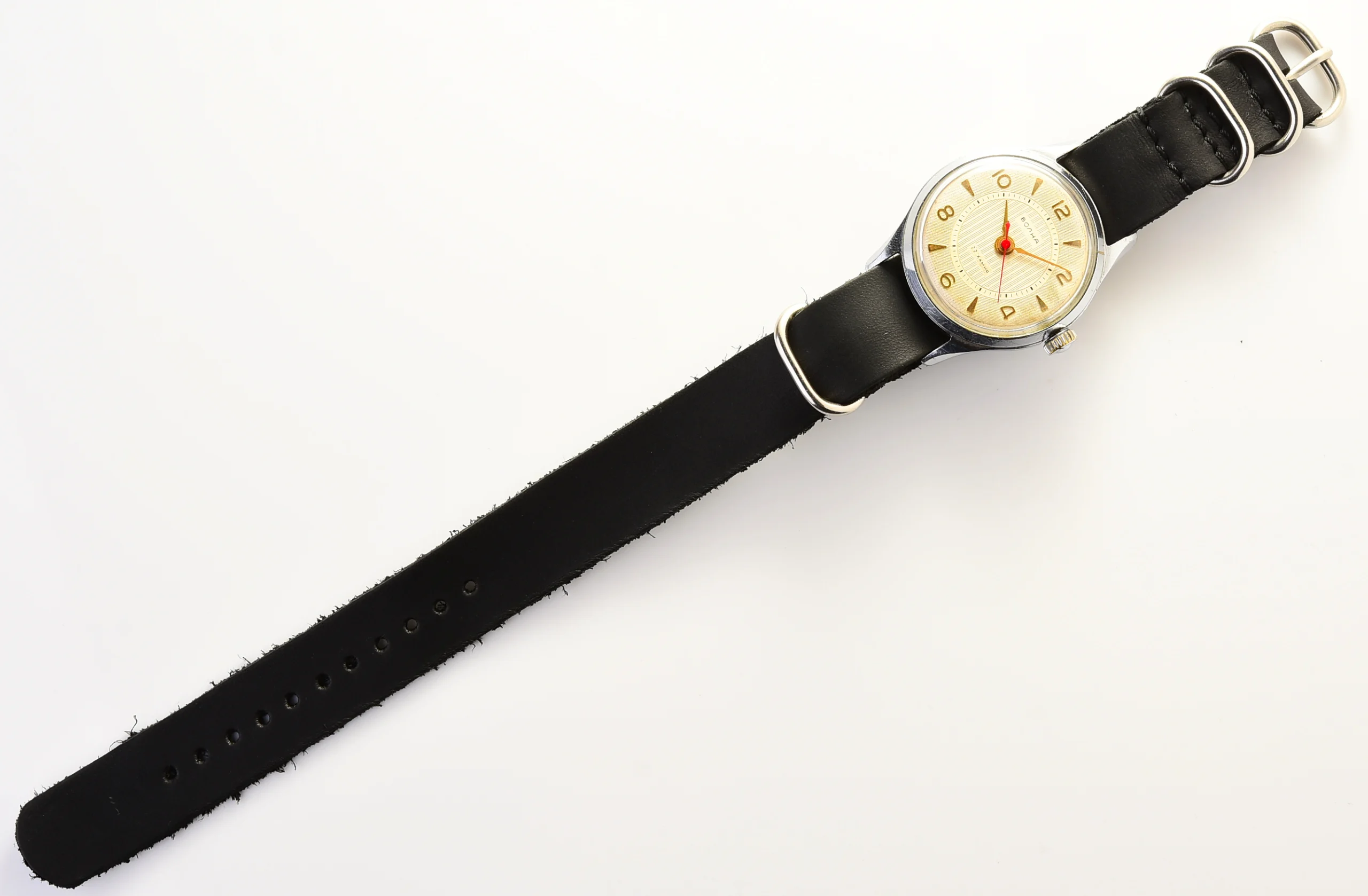 Volna vintage mechanical watch with NATO handmade genuine leather strap