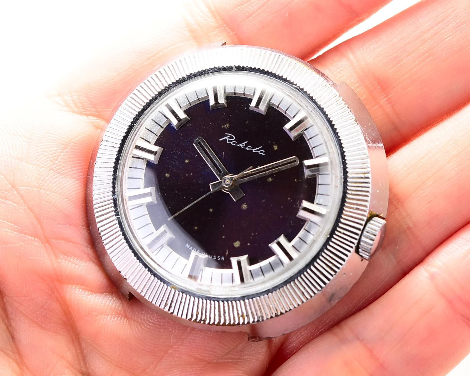 Large vintage Raketa mechanical watch