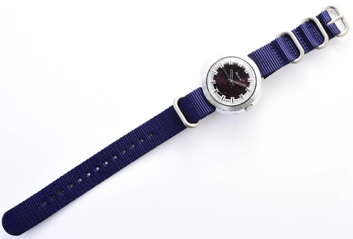 Large vintage Raketa mechanical watch