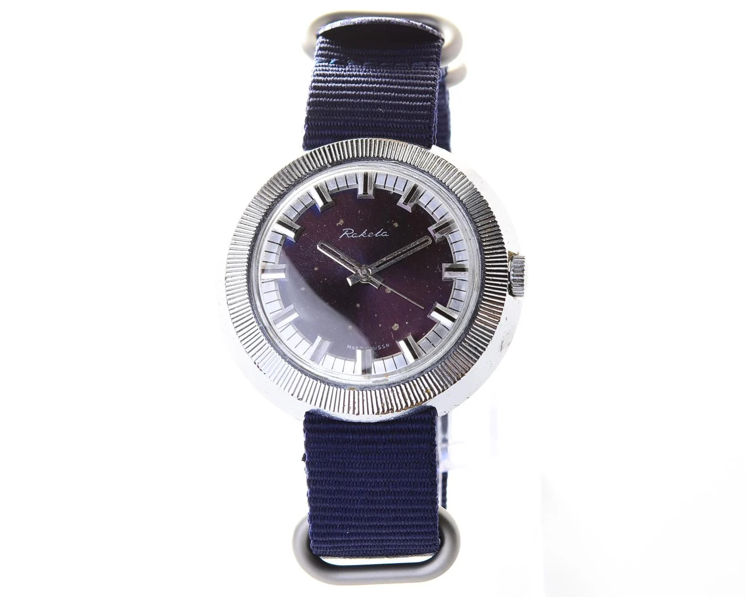 Large vintage Raketa mechanical watch