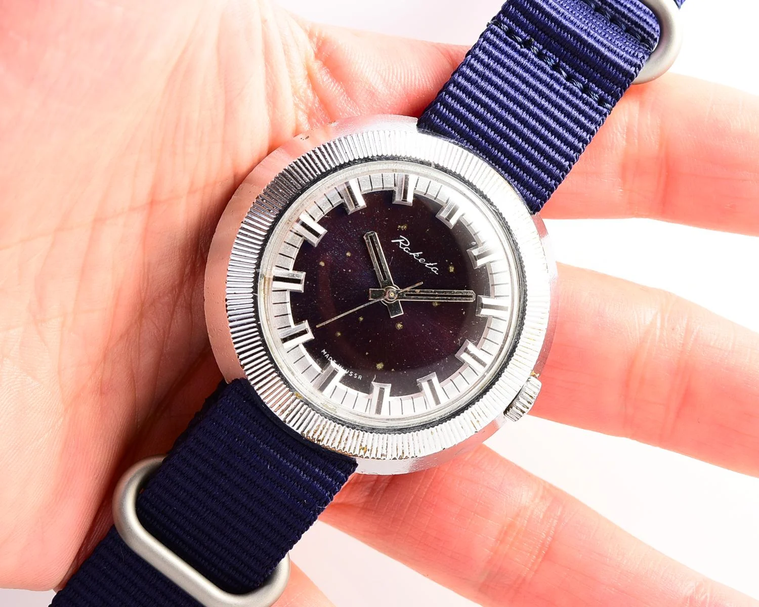 Large vintage Raketa mechanical watch