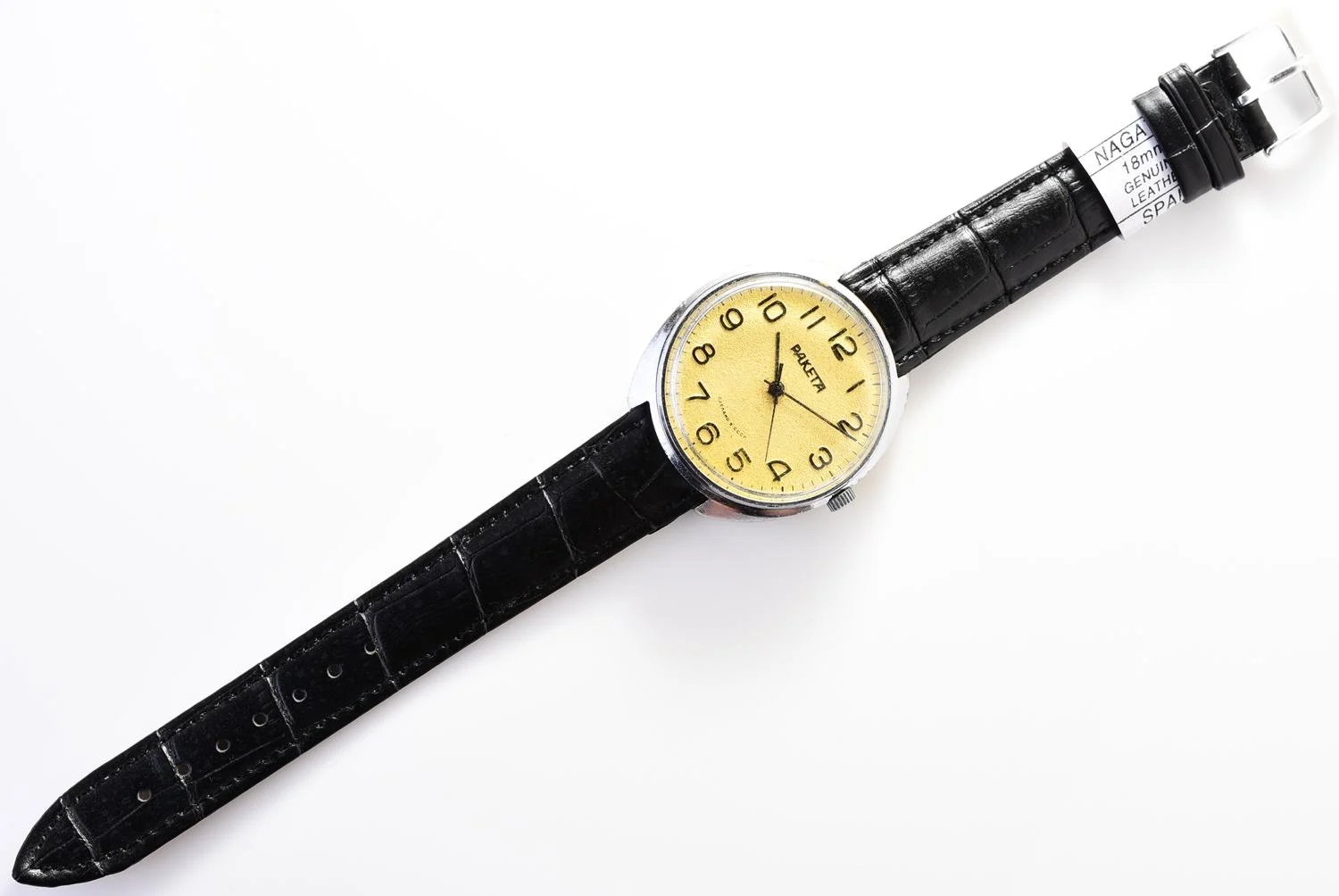 Large vintage Raketa mechanical watch