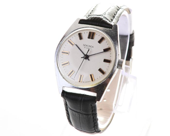 Soviet SEKONDA vintage mechanical watch