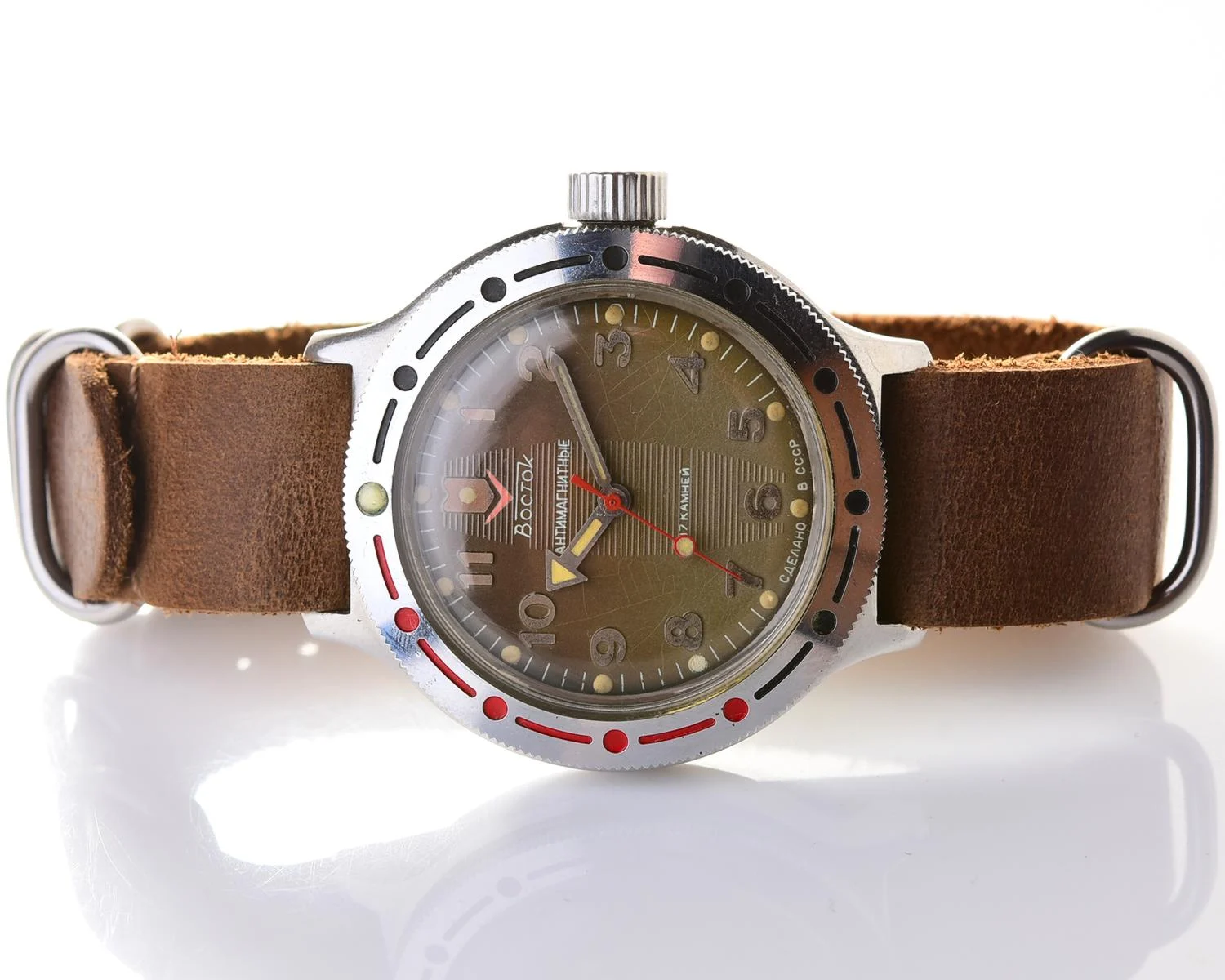 Vostok Amphibia mechanical watch + genuine leather NATO strap!