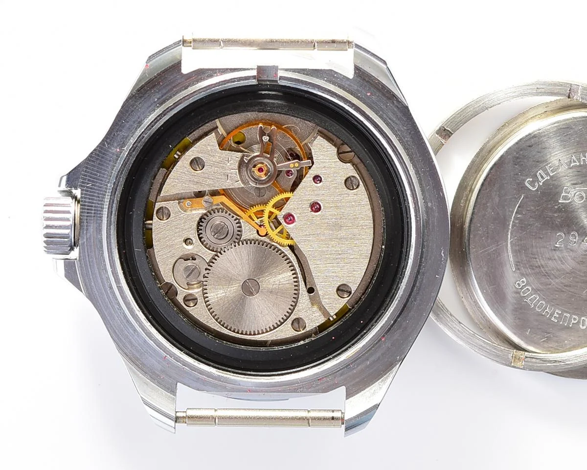 TIME CAPSULE: Vostok Komandirskie “Zakaz MO CCCP” limited series watch – New Old Stock (NOS)!