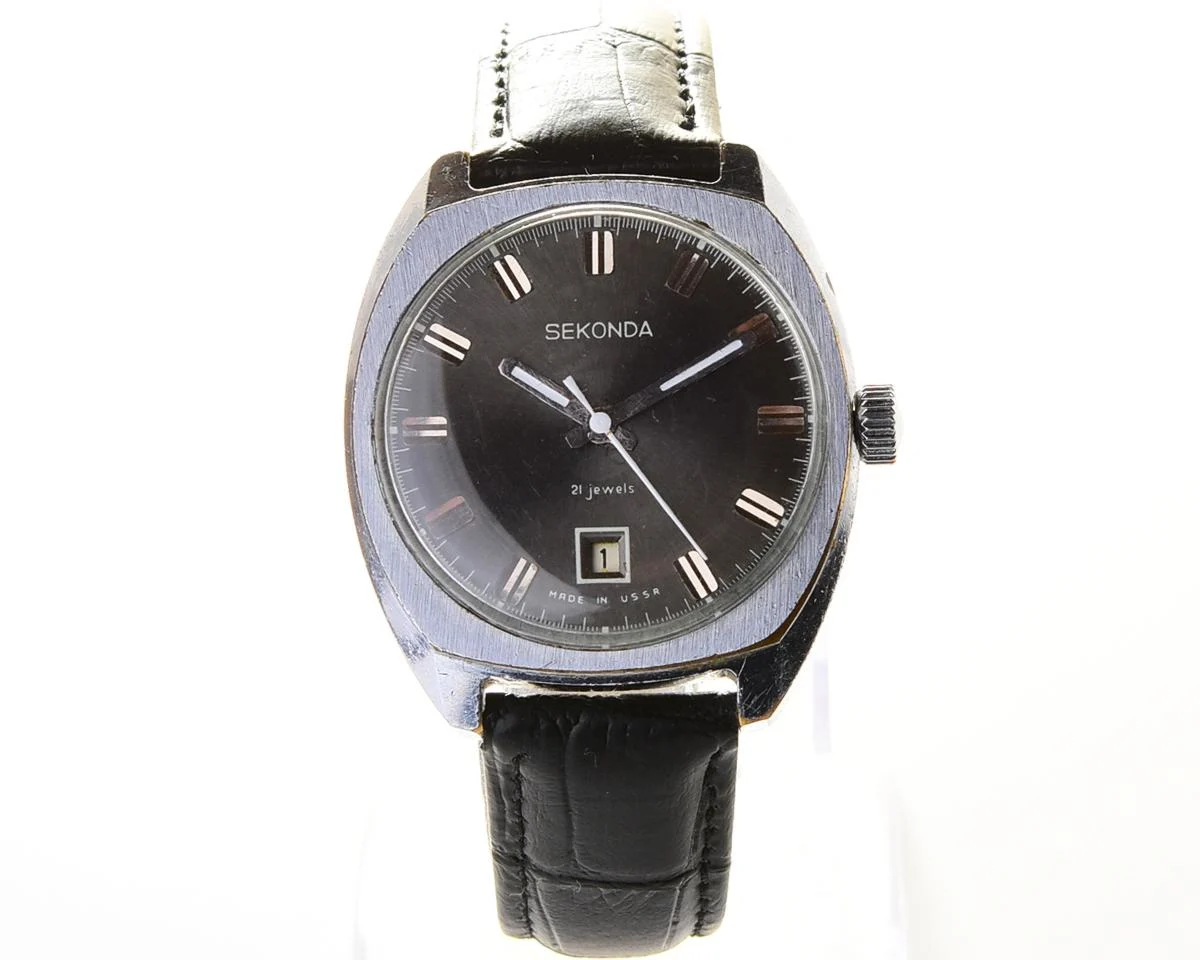Vintage Soviet Sekonda mechanical wristwatch