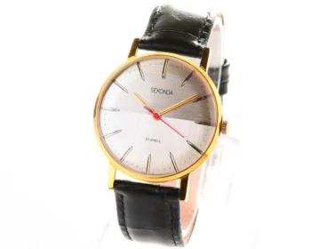 Soviet vintage gold-plated Sekonda with rare duotone dial!
