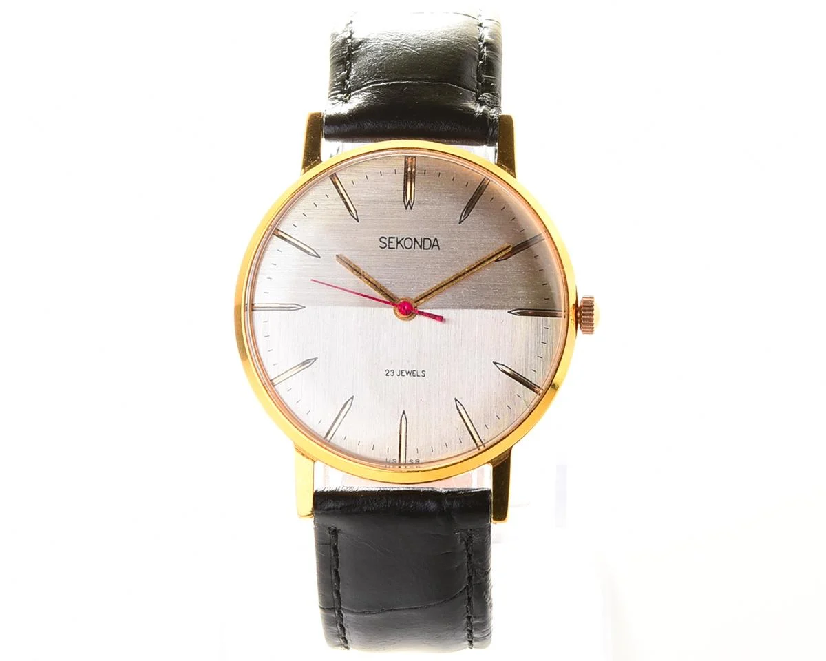 Soviet vintage gold-plated Sekonda with rare duotone dial!