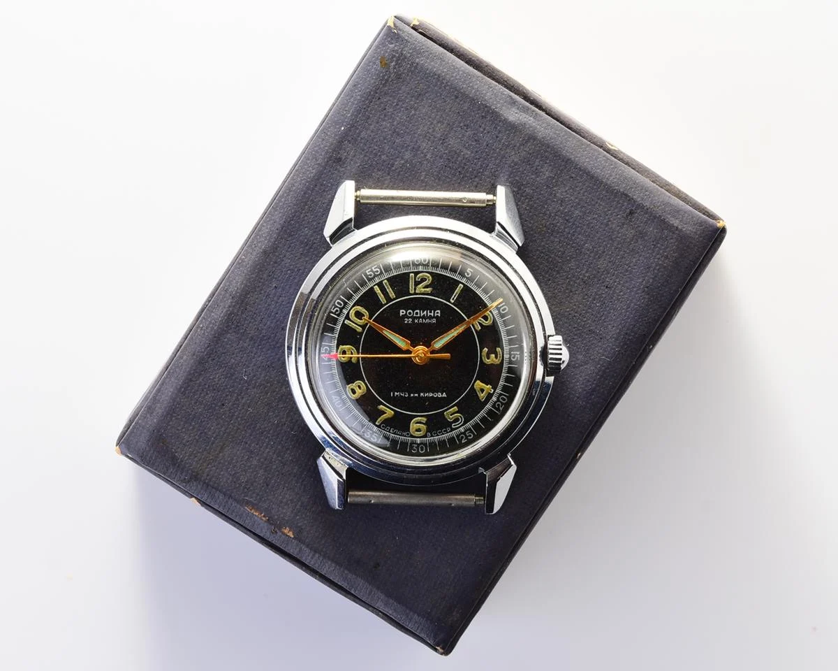 TIME CAPSULE: Rodina mechanical watch with automatic self winding movement – New Old Stock (NOS)!