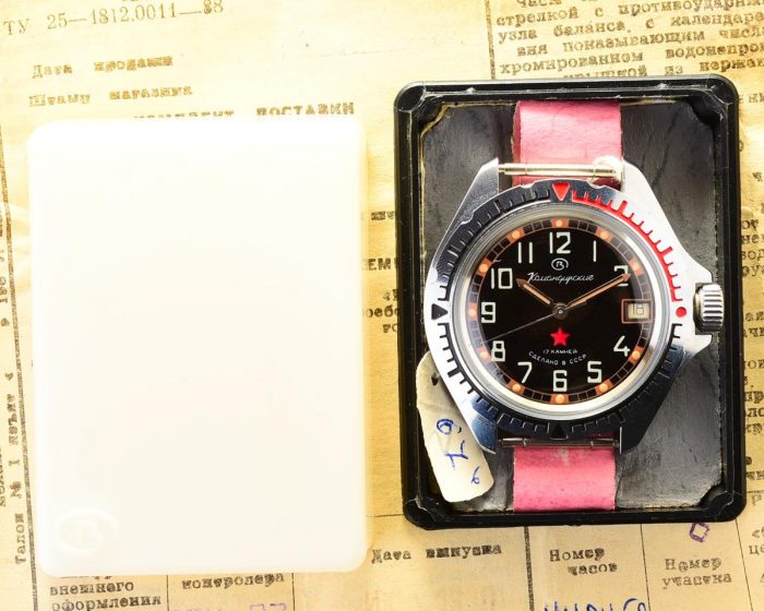 TIME CAPSULE: Vostok Komandirskie mechanical watch – new old stock(NOS)!