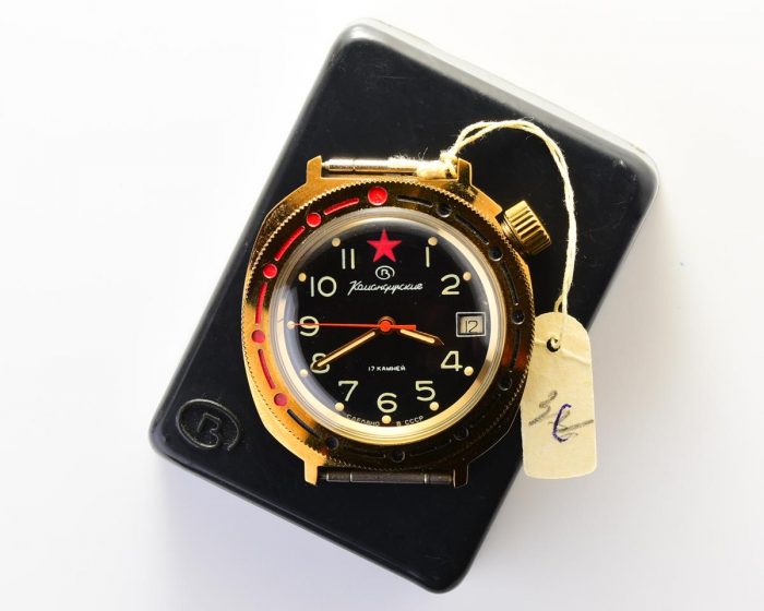 TIME CAPSULE: Vostok Komandirskie mechanical watch – new old stock(NOS)!