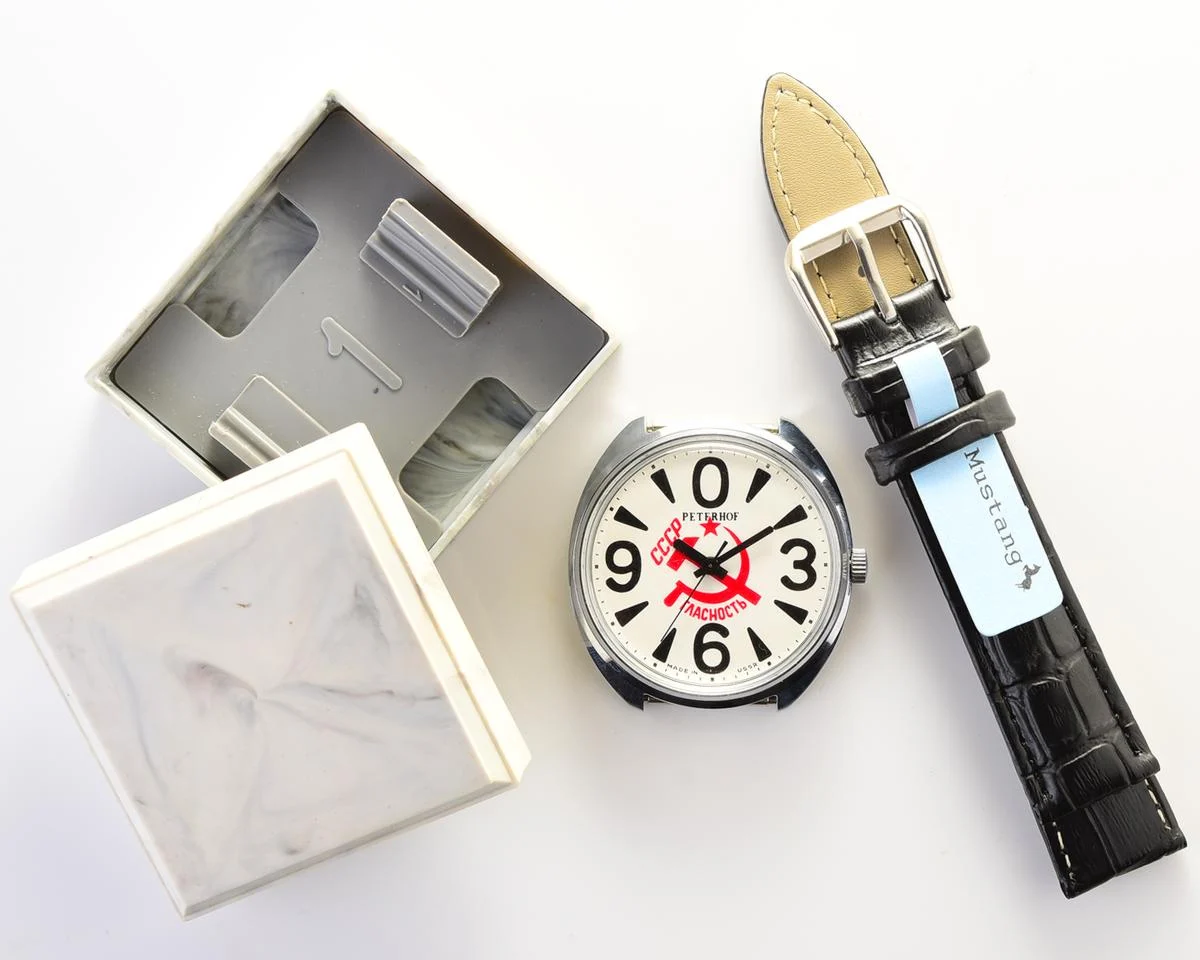 TIME CAPSULE: Soviet vintage mechanical watch Raketa “big zero”, New Old Stock (NOS)!