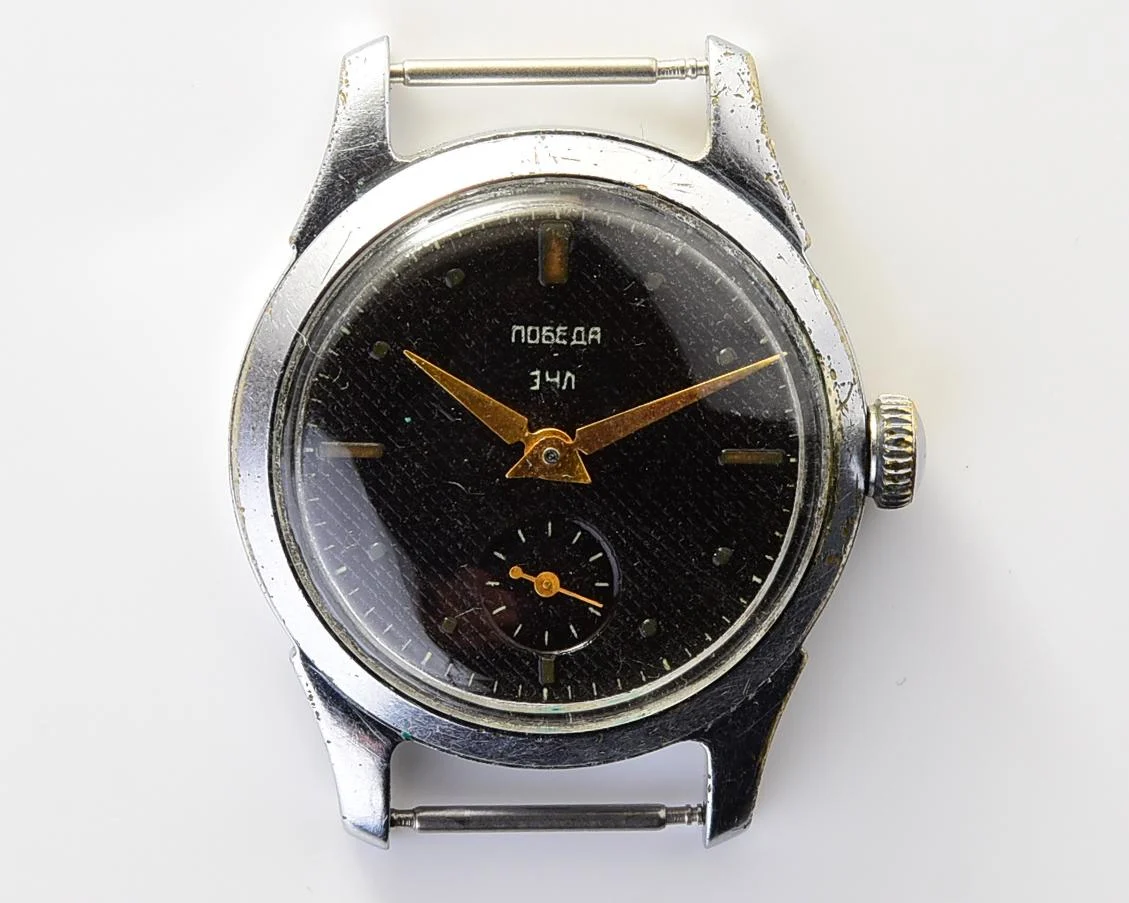 Vintage Soviet mechanical Pobeda wrist watch