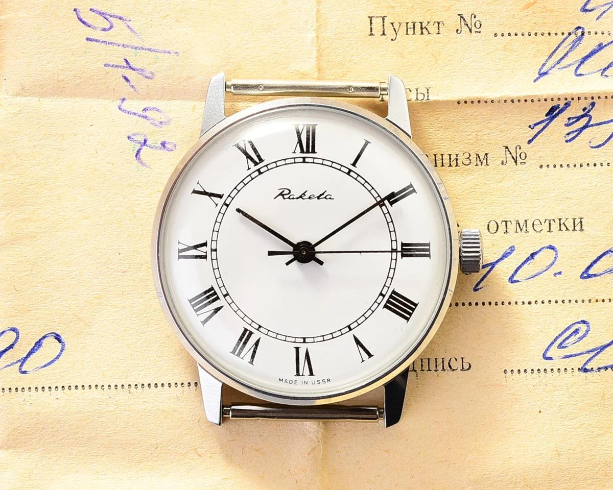 TIME CAPSULE: Vintage Soviet Raketa watch, New Old Stock (NOS)!