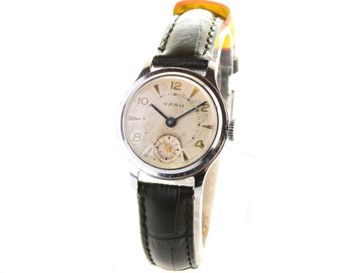 Vintage soviet mechanical URAN wrist watch