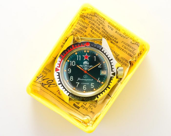 TIME CAPSULE: Vostok Komandirskie mechanical watch – new old stock(NOS)!