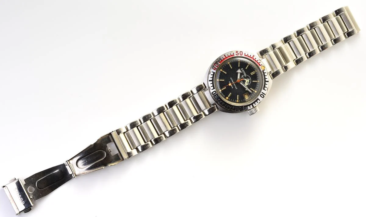 Vostok Amphibia Diver wrist watch (Scuba Dude), with steel bracelet