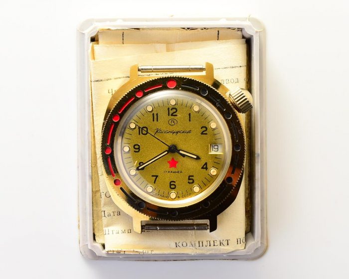 TIME CAPSULE: Vostok Komandirskie mechanical watch – new old stock(NOS)!