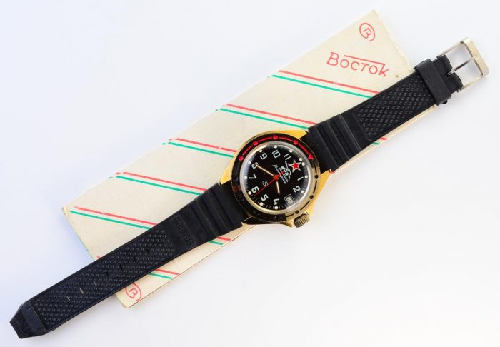 TIME CAPSULE: Vostok Komandirskie TANK mechanical watch – new old stock(NOS)!