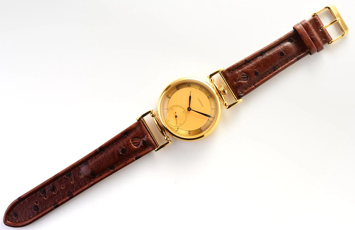 Soviet style Molnija wrist watch with luxury ostrich leather strap and transparent back cover!