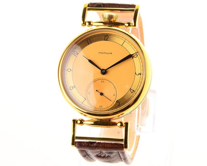Soviet style Molnija wrist watch with luxury ostrich leather strap and transparent back cover!