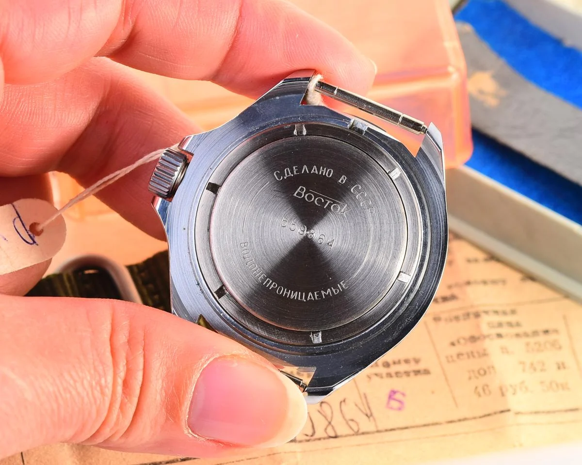 TIME CAPSULE: Vostok Komandirskie mechanical watch limited series – “Zakaz MO CCCP” – New Old Stock (NOS)!