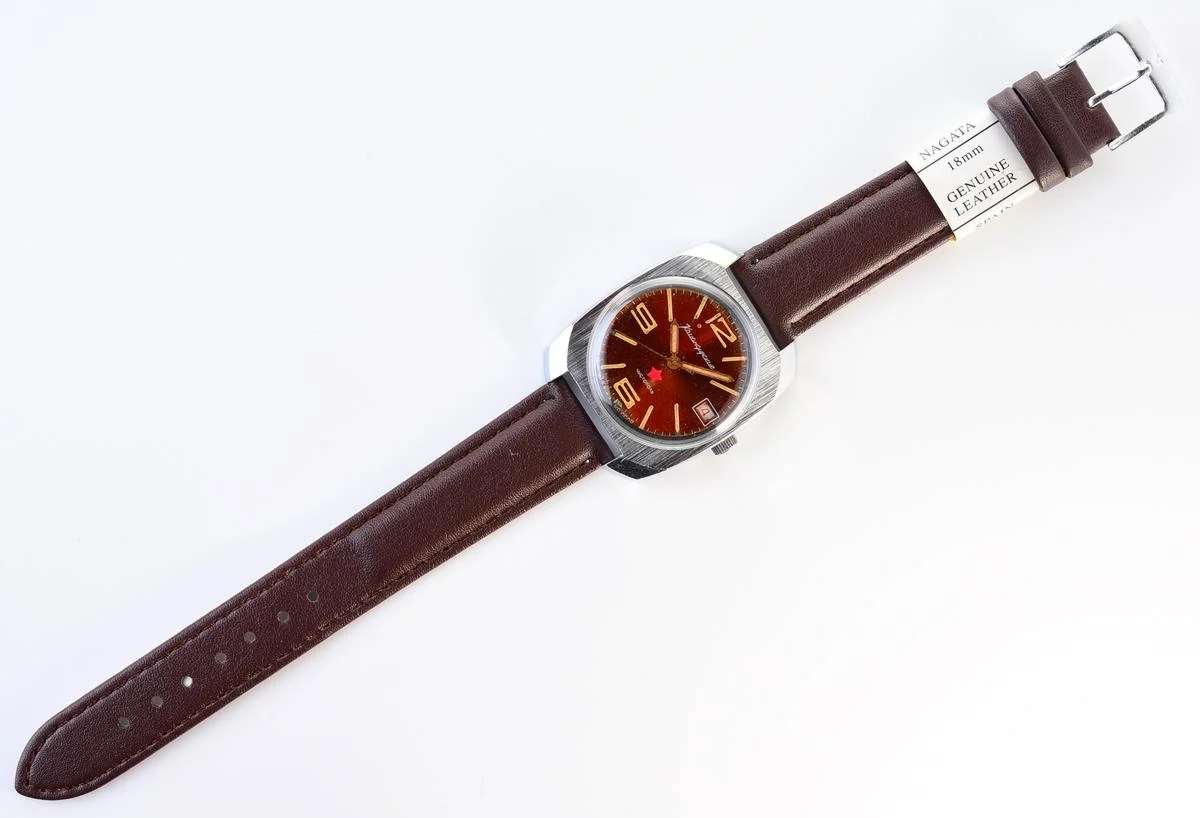 Soviet Komandirskie mechanical wrist watch - Zakaz MO CCCP!