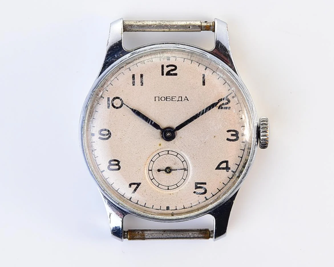 Vintage Soviet mechanical Pobeda wrist watch, 4th quarter 1953