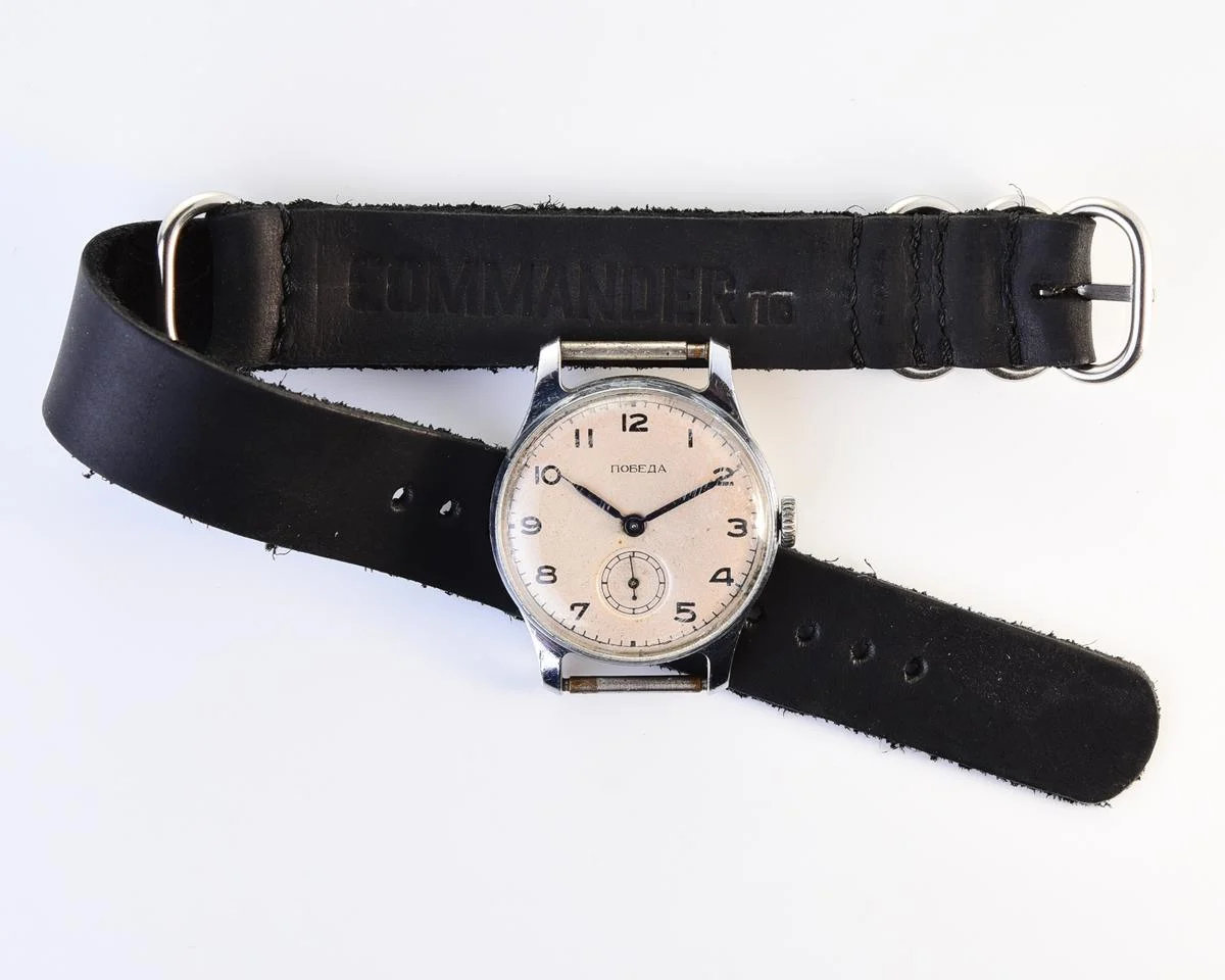 Vintage Soviet mechanical Pobeda wrist watch, 4th quarter 1953