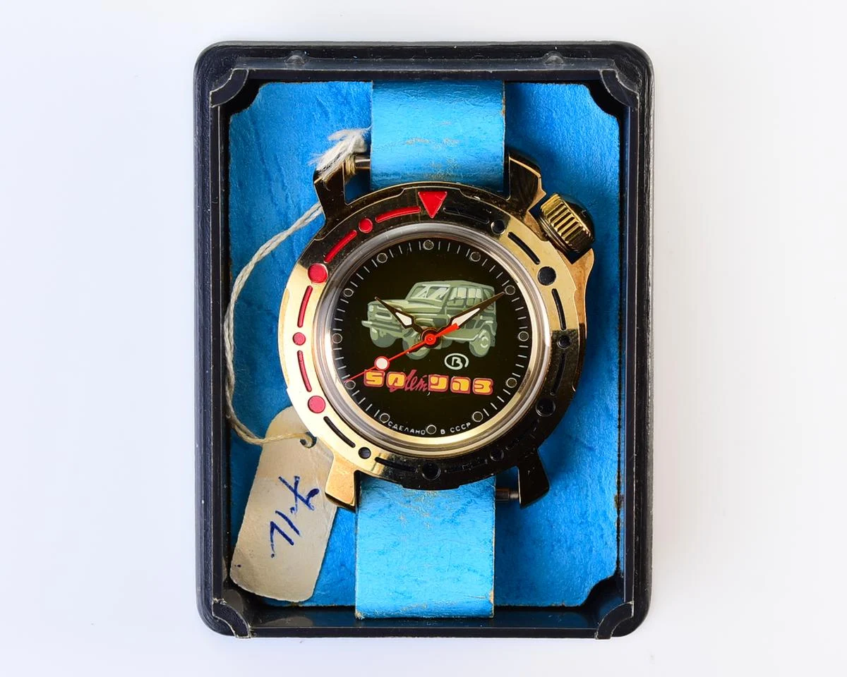TIME CAPSULE: Vostok Commander’s Junior mechanical watch – New Old Stock (NOS)!