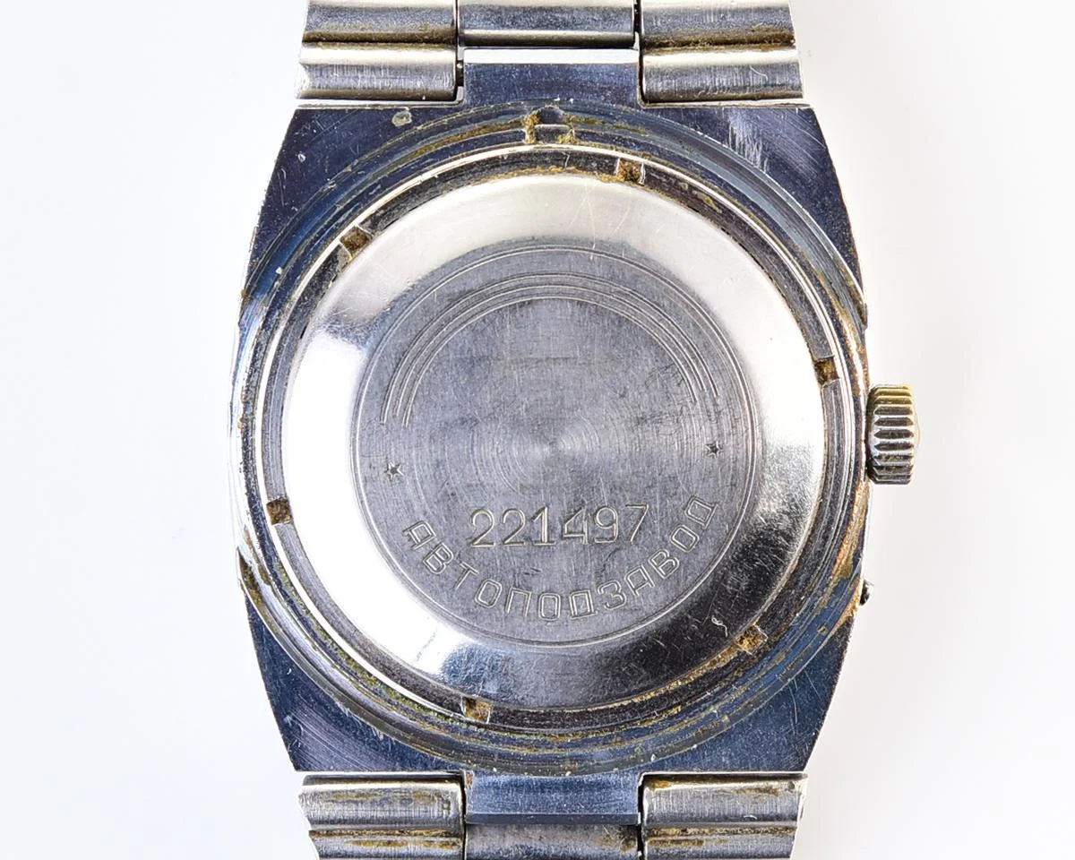 Slava-tank Soviet mechanical vintage watch – automatic self winding movement