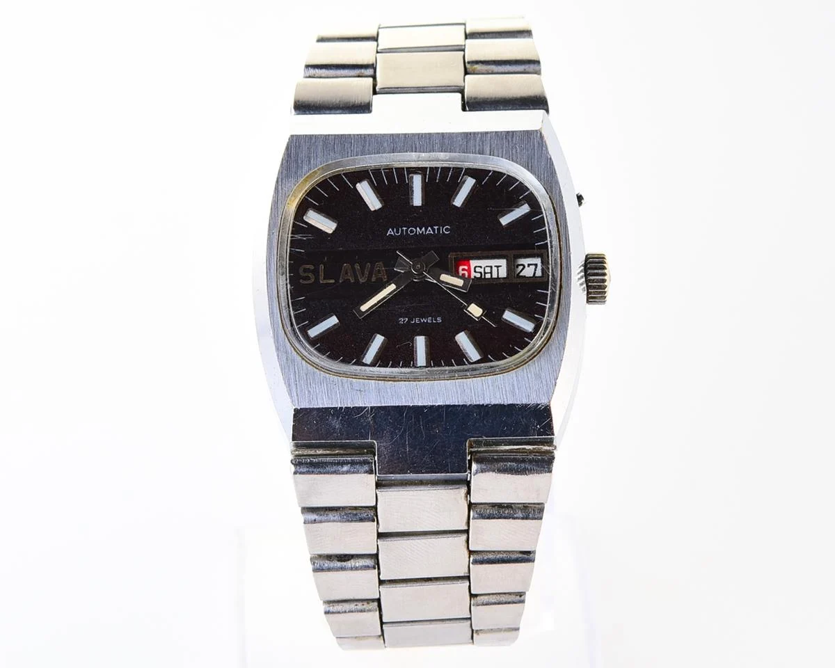 Slava-tank Soviet mechanical vintage watch – automatic self winding movement