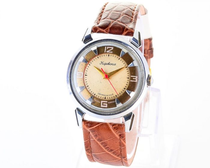 RARE! Beautiful vintage soviet wrist watch from 50s - Kirovskie 1MWF