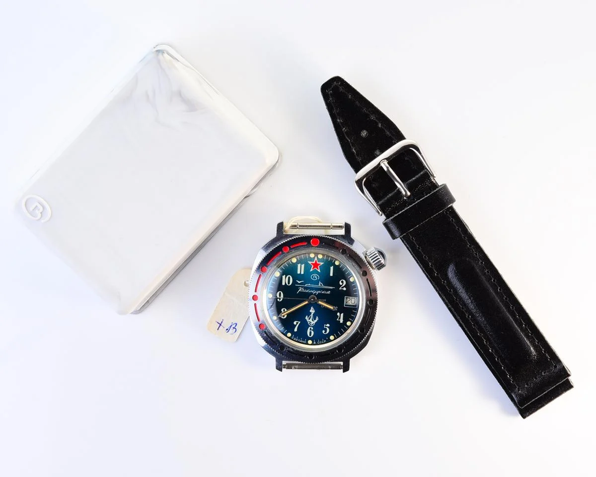 TIME CAPSULE: Vostok Komandirskie Submarine – mechanical watch – New Old Stock (NOS)!