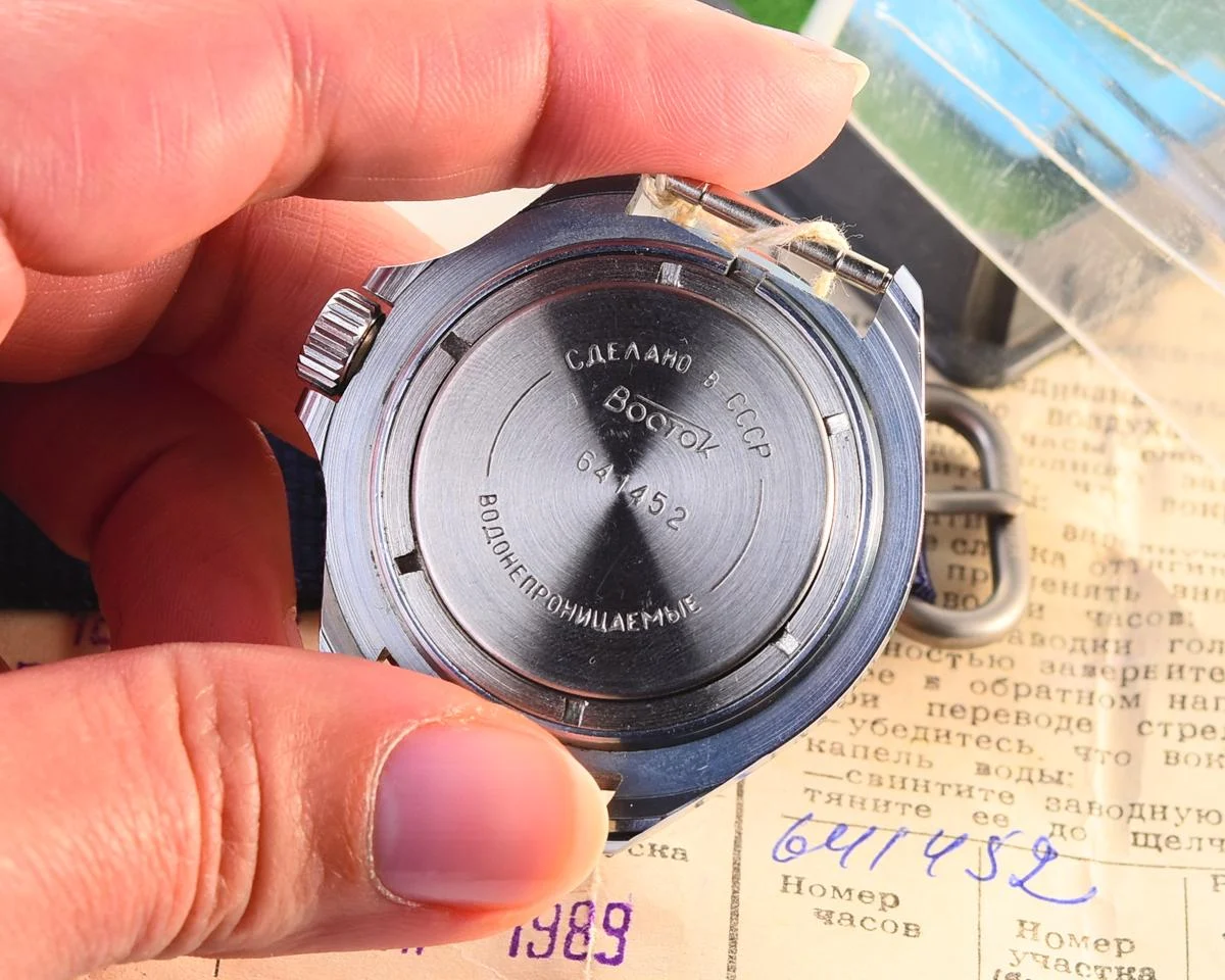 TIME CAPSULE: Vostok Komandirskie mechanical watch – New Old Stock (NOS)!