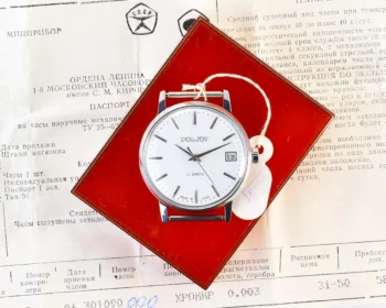 TIME CAPSULE: Soviet Poljot mechanical wrist watch – New Old Stock (NOS)!