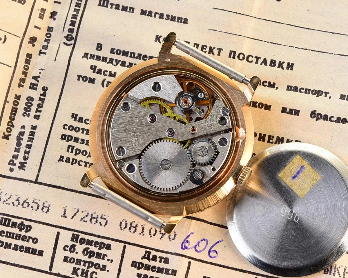 TIME CAPSULE: Vintage Soviet gold-plated Raketa watch, New Old Stock (NOS)!